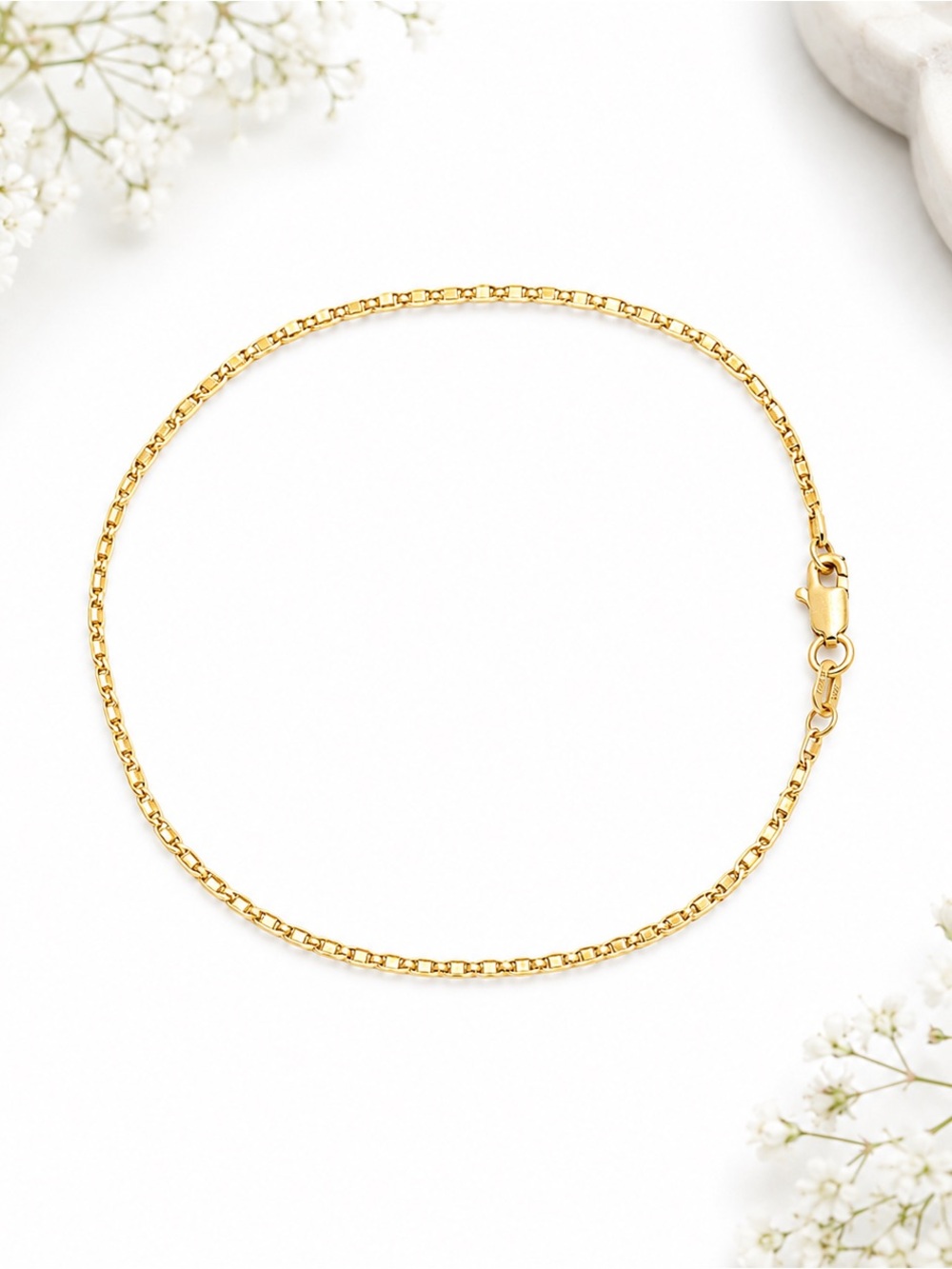 10k Yellow Gold 6.5” Solid Valentino Link Bracelet